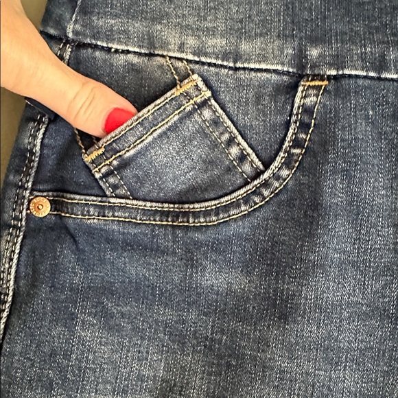 Rock & Republic Fever Pull On Denim Rx Slimming Denim Leggings - Picture 5 of 12